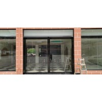 成都刷卡玻璃自动感应门地弹簧门上门安装18980015568