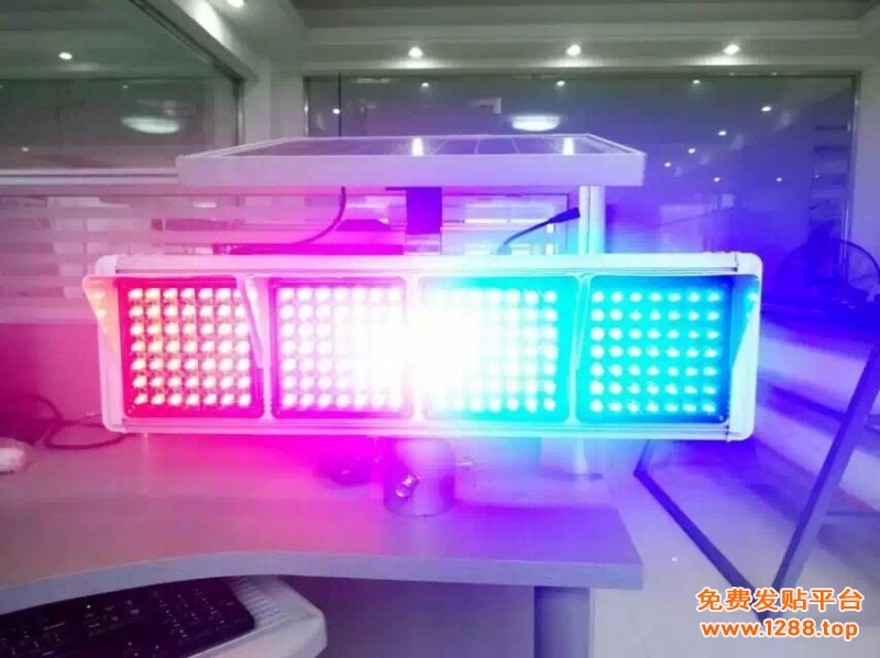 太阳能爆闪灯