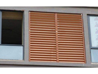 工程电动百叶窗