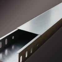 线槽槽式不锈钢桥架 耐腐蚀大跨距 密封性好