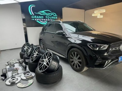 奔驰GLE原厂刹车太小刹不住升级改装原厂正品AMG刹车卡钳GLE63批发图3