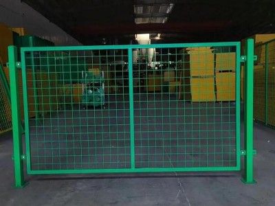 浸塑车间隔离网厂家定制车间隔离防护网围栏图3