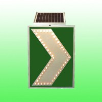 公路线形诱导标志 太阳能诱导标志牌支持定制