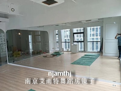 化妆间镜子安装图3