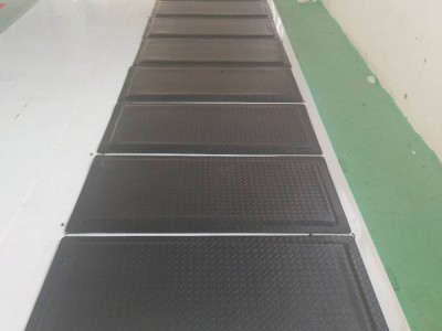 椅子屁股垫，工业防疲劳脚垫，卡优防静电屁股垫