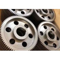 链轮，齿轮，链条、齿条，轴，传动配件