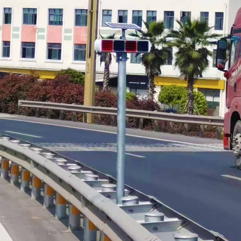 爆闪警示灯4D-3
