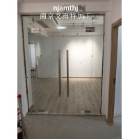 钢化玻璃门加工安装